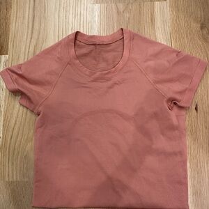 lululemon pink savannah swiftly tech